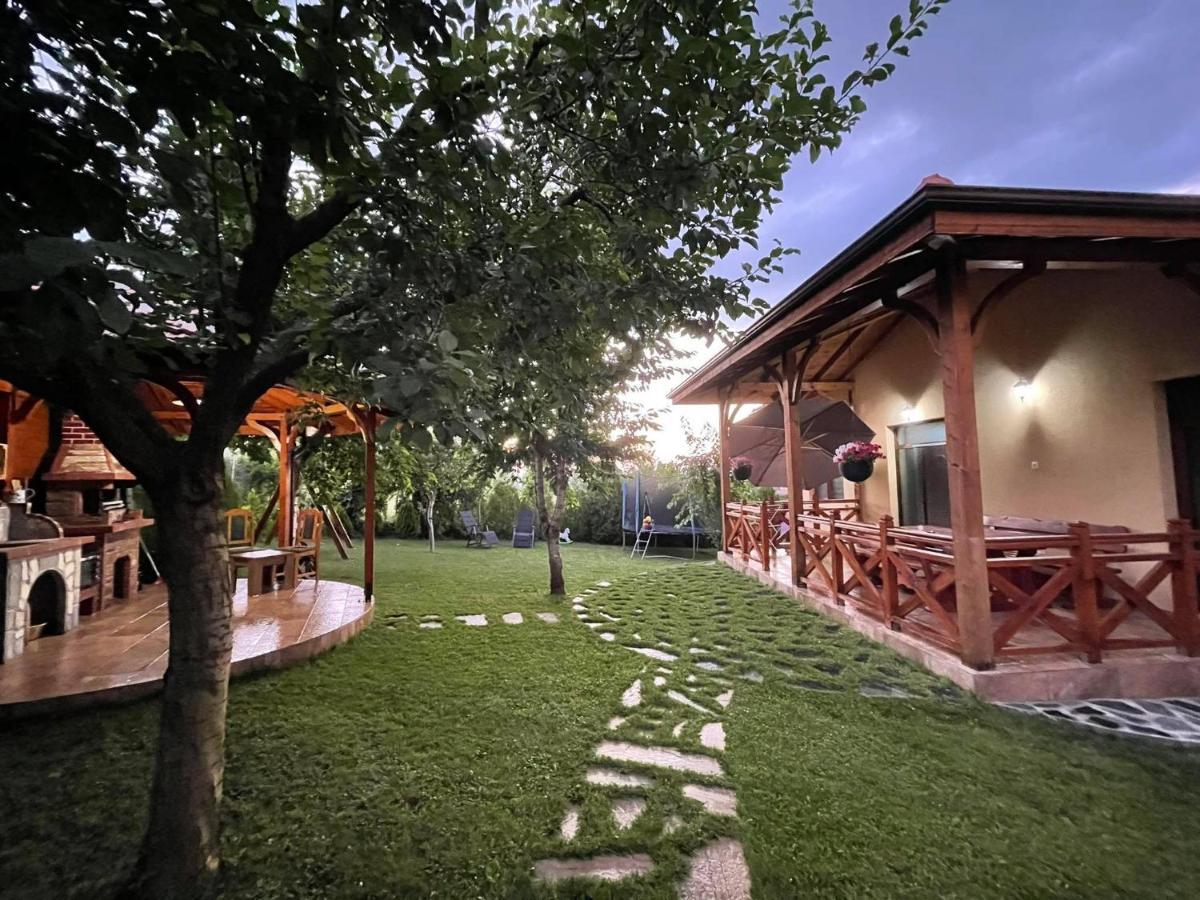 Guest House Marchini Сапарева Баня Екстер'єр фото